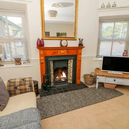 75 Station Road *